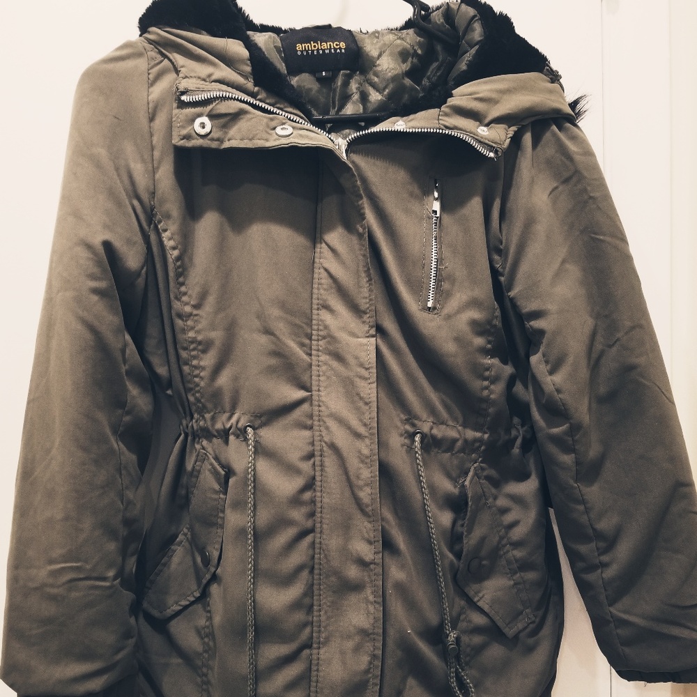 Hooded Jacket - Olive